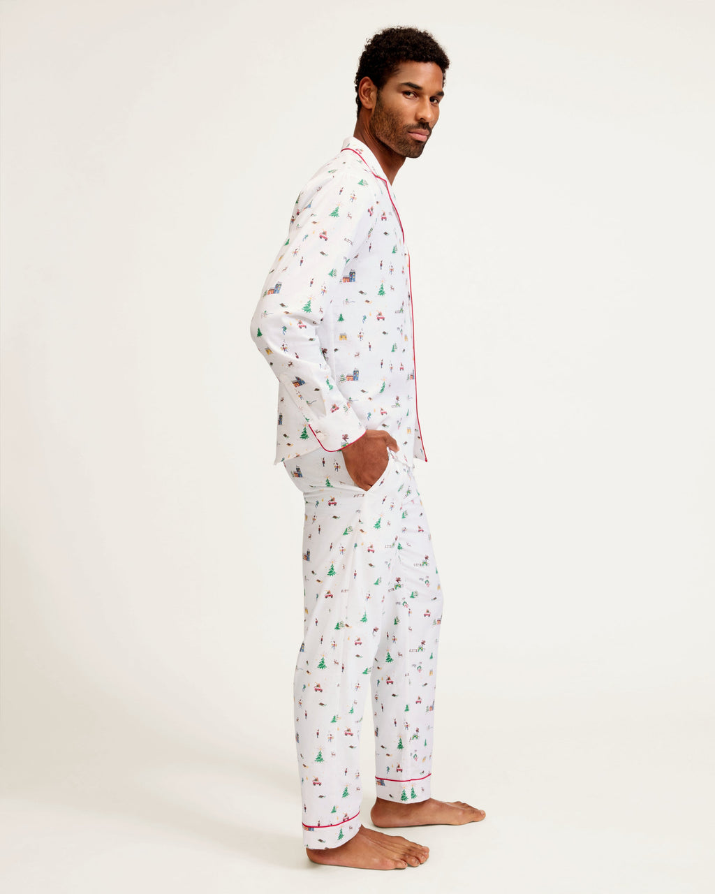 Men's Twill Pajama Set in Holiday Town